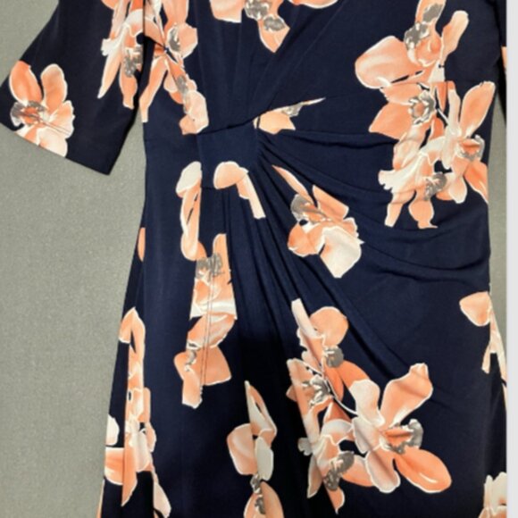 Connected Apparel Ladies Size 10 Multicolor Floral Short Sleeve Wrap Style Dress - Picture 5 of 16